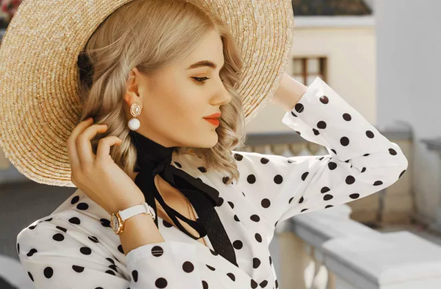 How to Rock a Polka Dot Dress: Fashion Tips for Summer from Answear